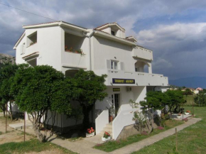 Apartments Aventura Baska for relaxing holidays